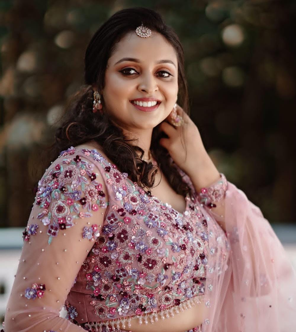 KASHEESH ELEGANCE DESIGNER BOUTIQUE THODUPUZHA